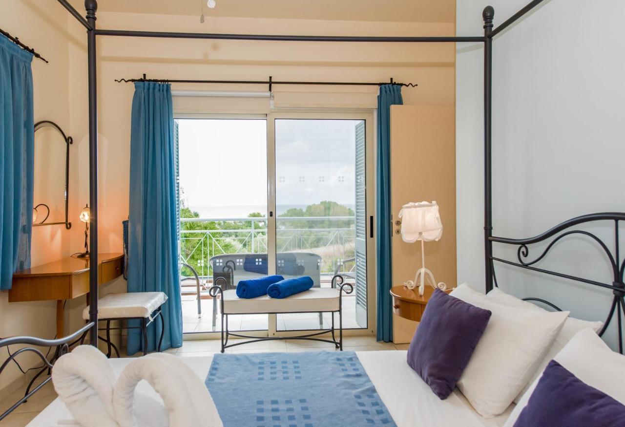 Beach Villa Gladiolus เนโอโชริโอ ภายนอก รูปภาพ