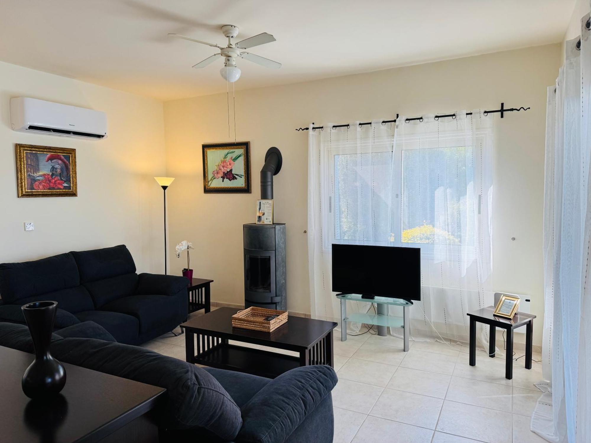 Beach Villa Gladiolus เนโอโชริโอ ภายนอก รูปภาพ